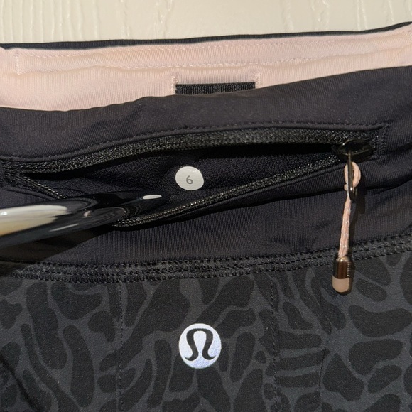 lululemon tennis skirt - Picture 3 of 3